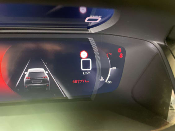 Peugeot 2008 ALLURE 130 S&S BVM6 Gris clair