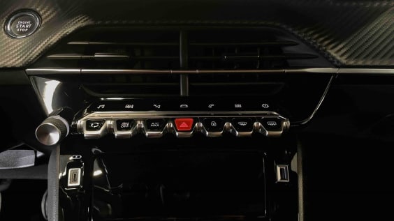 Peugeot 2008 ALLURE 130 S&S BVM6 Gris clair