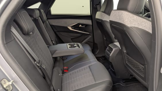 Peugeot 3008 Hybrid 145 e-DCS6 GT Gris Artense / Toit Noir