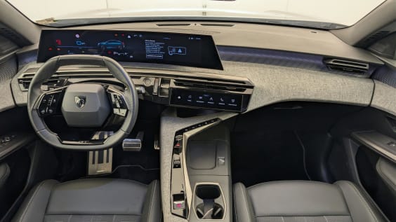 Peugeot 3008 Hybrid 145 e-DCS6 GT Gris Artense / Toit Noir
