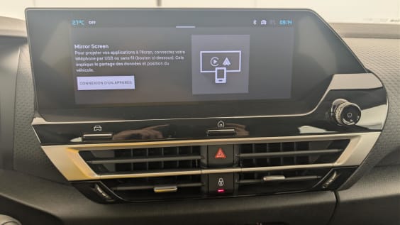 Citroën C4 Hybride 145 ch e-DCS6 Plus Dark Blue