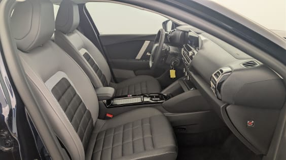 Citroën C4 Hybride 145 ch e-DCS6 Plus Dark Blue