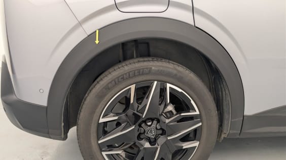 Peugeot 3008 Hybrid 145 e-DCS6 GT Gris Artense / Toit Noir