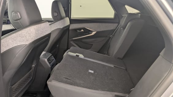 Peugeot 3008 Hybrid 145 e-DCS6 GT Gris Artense / Toit Noir