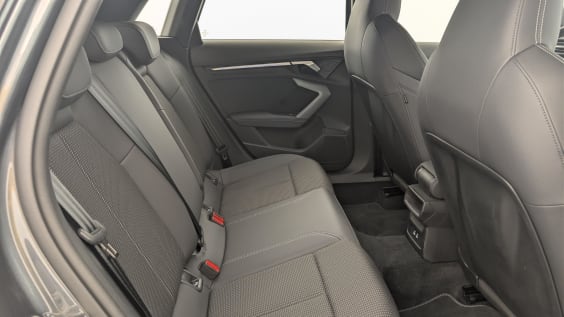 Audi A3 SPORTBACK TFSI e Hybride rechargeable 204 S tronic 6 S line Gris Daytona
