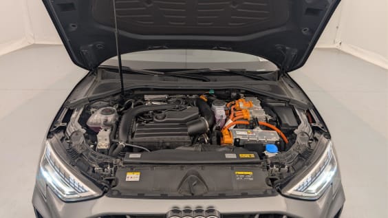 Audi A3 SPORTBACK TFSI e Hybride rechargeable 204 S tronic 6 S line Gris Daytona