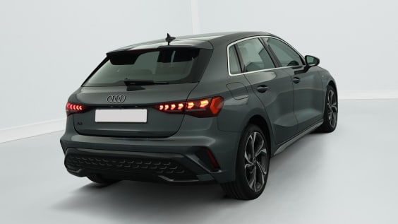 Audi A3 SPORTBACK TFSI e Hybride rechargeable 204 S tronic 6 S line Gris Daytona