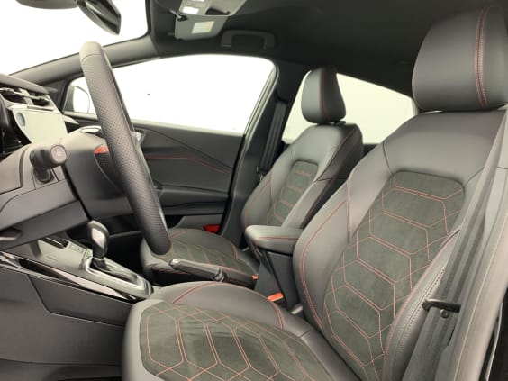 Ford PUMA 1.0 EcoBoost 125 ch mHEV S&S Powershift ST-Line X Noir Agate