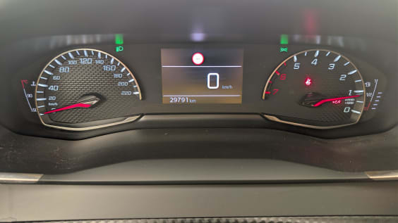 Peugeot 2008 PureTech 130 S&S BVM6 Allure Pack Bleu Vertigo
