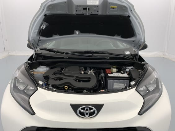Toyota AYGO X 1.0 VVT-i 72 Dynamic Blanc Pur