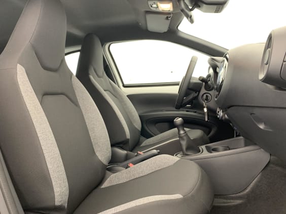 Toyota AYGO X 1.0 VVT-i 72 Dynamic Blanc Pur
