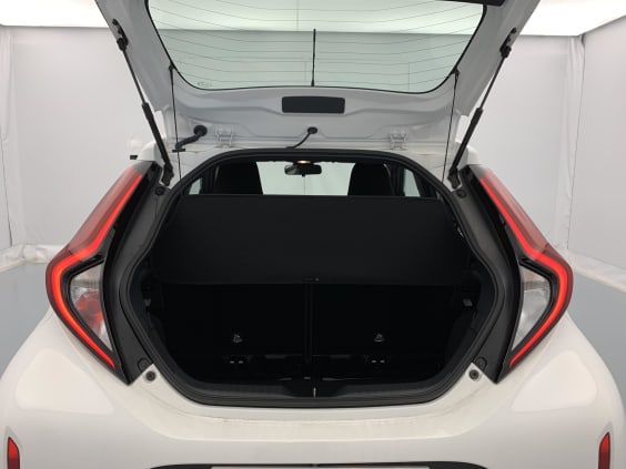 Toyota AYGO X 1.0 VVT-i 72 Dynamic Blanc Pur
