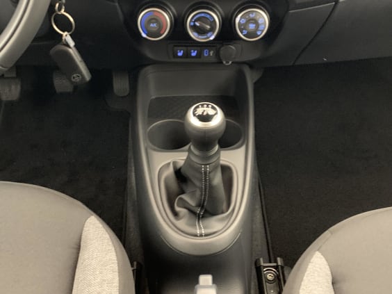Toyota AYGO X 1.0 VVT-i 72 Dynamic Blanc Pur