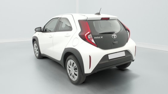 Toyota AYGO X 1.0 VVT-i 72 Dynamic Blanc Pur