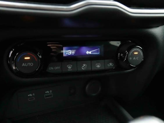 Nissan JUKE 1.0 DIG-T 114 AUT N-CONNECTA Gris