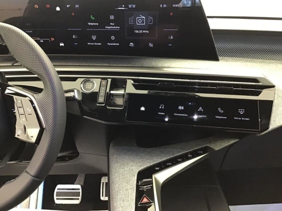 Peugeot 3008 Phase 4 Gt 1.2 HYBRID 145 Blue Ingaro