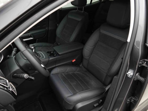 Citroën C5 Aircross 1.2 T 131 C-SERIES Gris