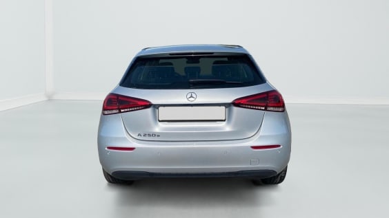 Mercedes-Benz CLASSE A 250 e 160+102 style line 8g-dct Grise