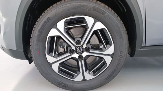 Citroën C3 Aircross C3 AIRCROSS 1.2 Hybride 145ch Max e-DCS6 Gris Mercury