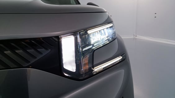 Citroën C3 Aircross C3 AIRCROSS 1.2 Hybride 145ch Max e-DCS6 Gris Mercury