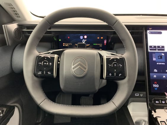 Citroën C5 AIRCROSS HYBRIDE NOUVEAU 145 CH E-DCS6 PLUS Gris Platinium