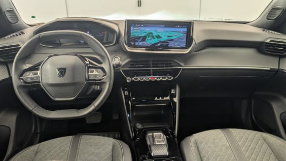 Peugeot 2008 ELECTRIQUE 50 kWh 136 ch Allure gris artense