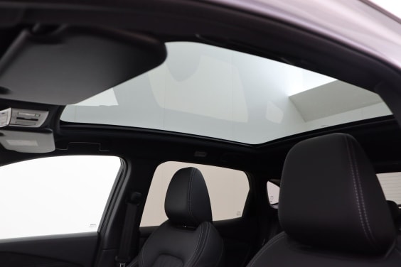 Nissan QASHQAI Tekna Plus 2Tone 1.3 158 hp CVT 2WD White