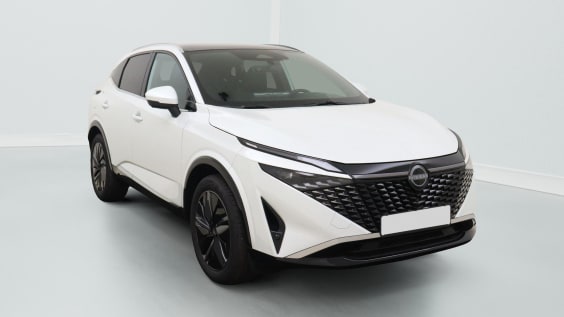 Nissan QASHQAI Tekna 1,3 158 hp CVT 2WD White