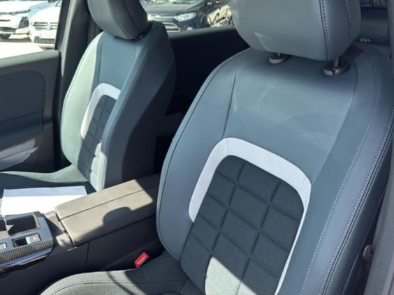 Citroën C5 Aircross 1.2 HYBRIDE 145 PLUS Gris Platinium T/Noi