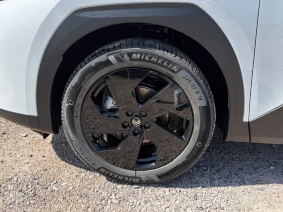 Citroën C5 Aircross 1.2 HYBRIDE 145 PLUS Blanc T/Noir