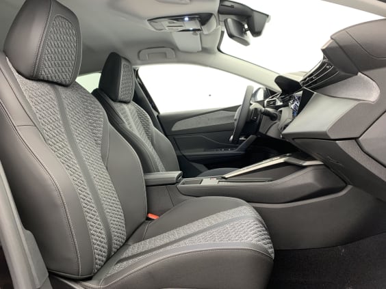 Peugeot 308 NOUVELLE BLUEHDI 130CH S&S EAT8 ALLURE Noir Perla Nera