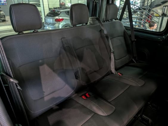 Nissan PRIMASTAR COMBI Primastar Combi L1H1 3.0t 2.0 dCi 150 S/S BVM Tekna Gris Comète