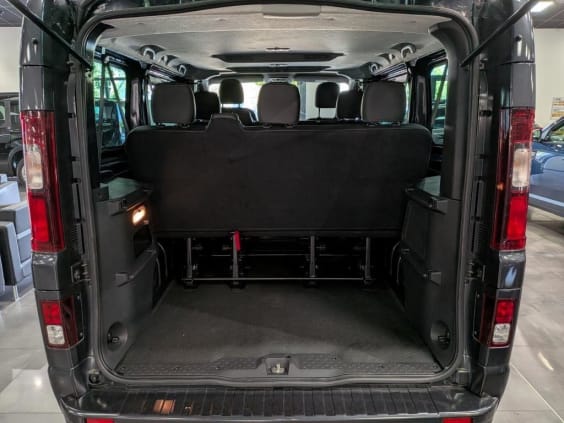Nissan PRIMASTAR COMBI Primastar Combi L1H1 3.0t 2.0 dCi 150 S/S BVM Tekna Gris Comète