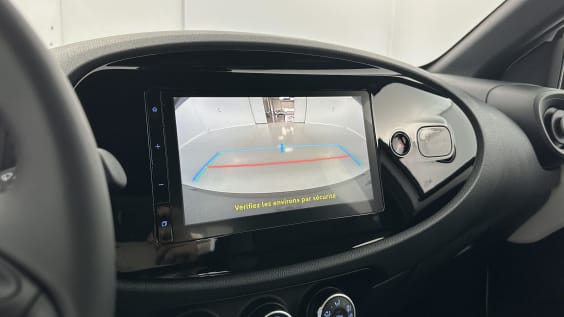 Toyota AYGO X AYGO X 1.0 VVT-i 72ch Dynamic Pure White