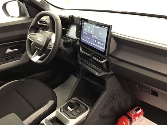 Dacia DUSTER JOURNEY 1.8 HYBRID 155 Gris Schiste