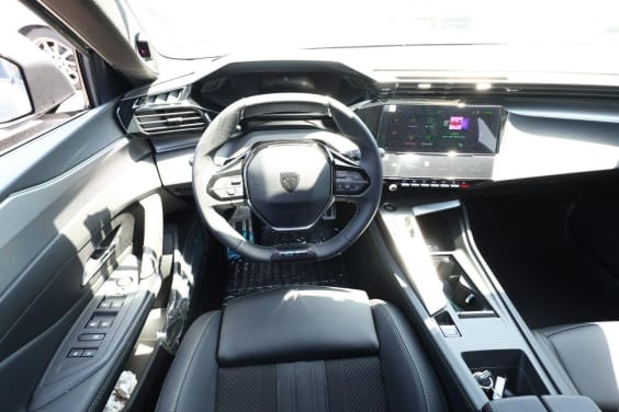 Peugeot 308 GT EXCLUSIVE 130 EAT8 Gris
