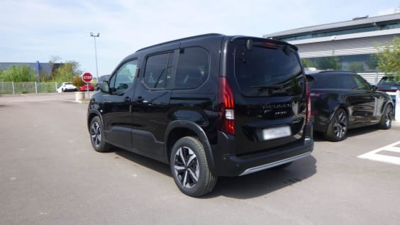 Peugeot Rifter Rifter M BlueHDi 130 S&S EAT8 5pl GT Noir Perla Nera