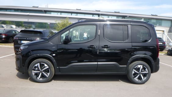 Peugeot Rifter Rifter M BlueHDi 130 S&S EAT8 5pl GT Noir Perla Nera