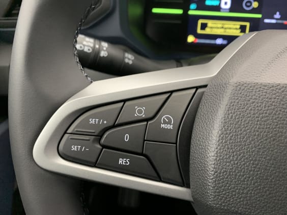 Dacia BIGSTER HYBRID 155 Expression Bleu Indigo