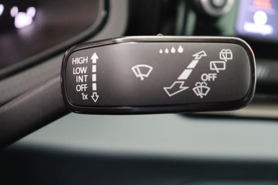 Seat Arona Play Plus 1,0 TSI 115 hp Man.6 Black