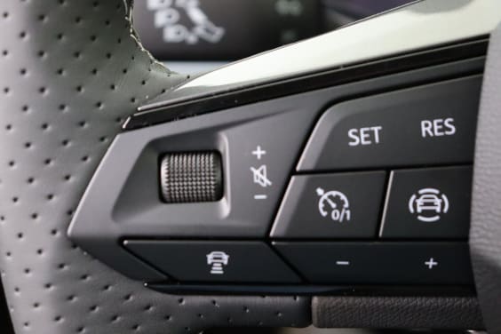Seat Arona Play Plus 1,0 TSI 115 hp Man.6 Black