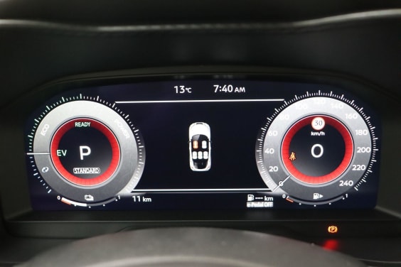Nissan JUKE N-Connecta 1.6 Hybrid 143 hp AT 2WD Grey
