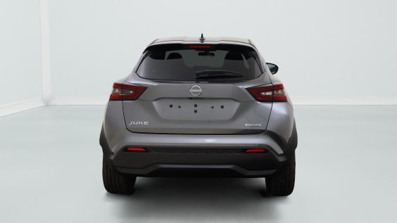 Nissan JUKE N-Connecta 1.6 Hybrid 143 hp AT 2WD Grey