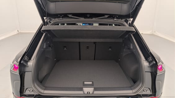 Volkswagen T-ROC NOUVEAU 1.5 ETSI EVO2 HYBRID 150 CH DSG7 R-LINE Noir Ebéne
