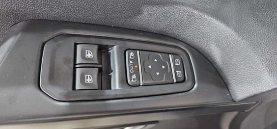 Nissan PRIMASTAR COMBI Primastar Combi L1H1 3.0t 2.0 dCi 170 S/S BVA9 Tekna Gris Pierre De Lune