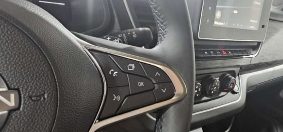 Nissan PRIMASTAR COMBI Primastar Combi L1H1 3.0t 2.0 dCi 170 S/S BVA9 Tekna Gris Pierre De Lune
