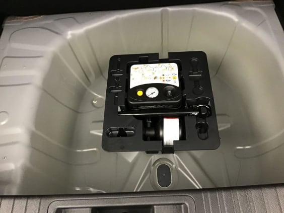 Renault CAPTUR Techno Be 1.2 ESS 115  Gris Rafale