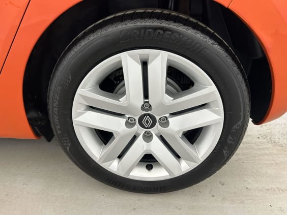 Renault Clio E-Tech full hybrid 145 ch GSR2 Evolution Orange