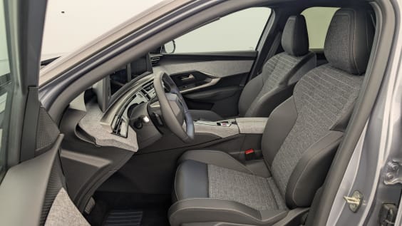 Peugeot 3008 Hybrid 145 e-DCS6 Allure Gris Artense