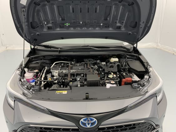 Toyota Corolla Touring Sports Hybride 140ch Design Gris Météore
